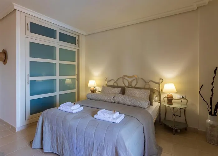 M&R Apartamento - Swimming Pool - Garage - Ac