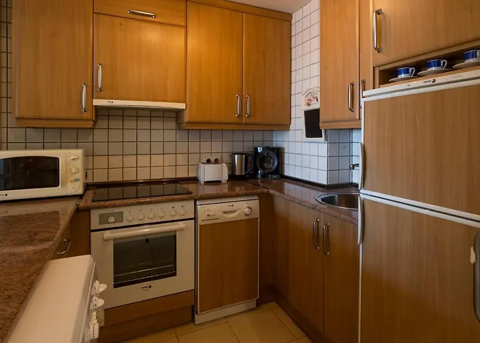 M&R Apartamento - Swimming Pool - Garage - Ac