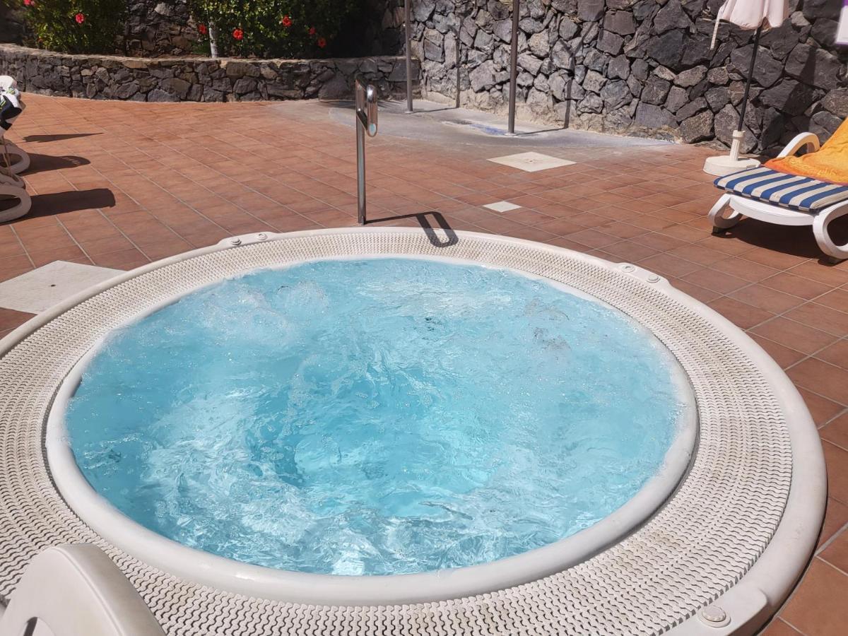 M&r - Swimming Pool - Garage - Ac Apartment