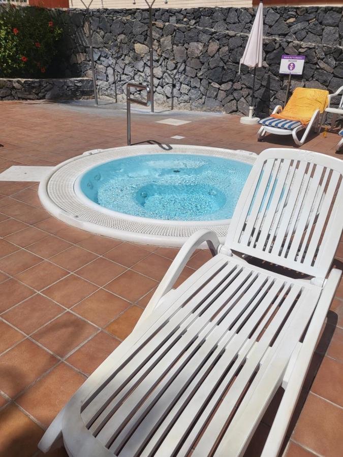 M&r - Swimming Pool - Garage - Ac Apartment *