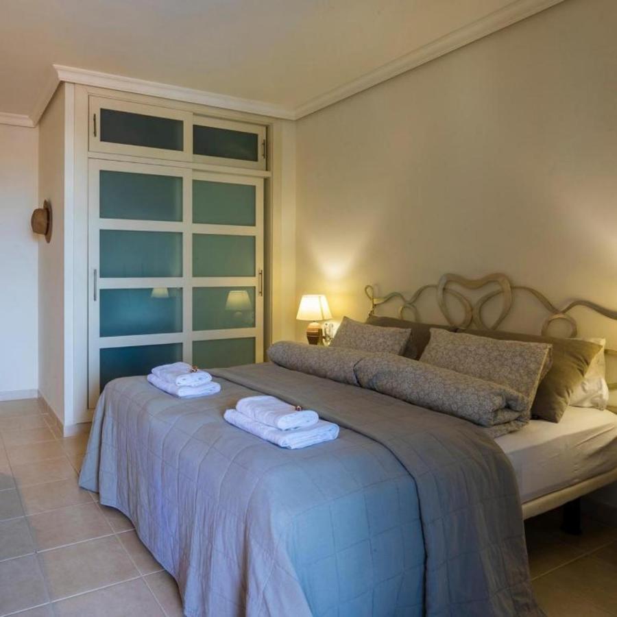 Apartment M&r - Swimming Pool - Garage - Ac Puerto de Santiago (Tenerife)